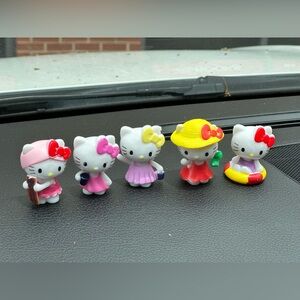 Hello Kitty car dashboard decorations